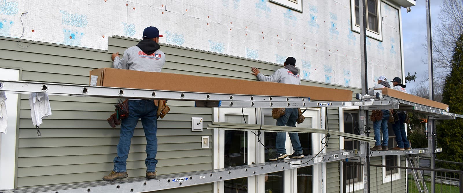 Siding Services Hero